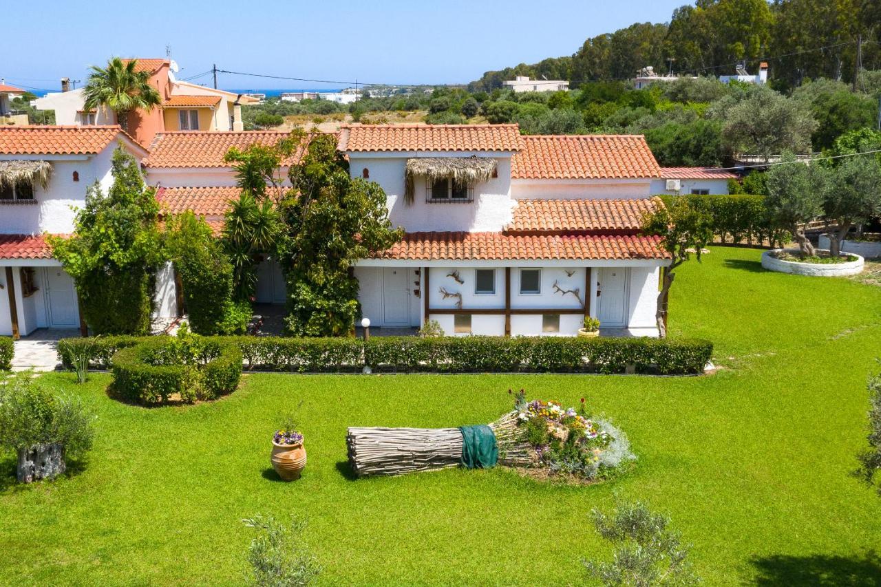 Elefteria Apts & Suites Kolymbia Eksteriør billede