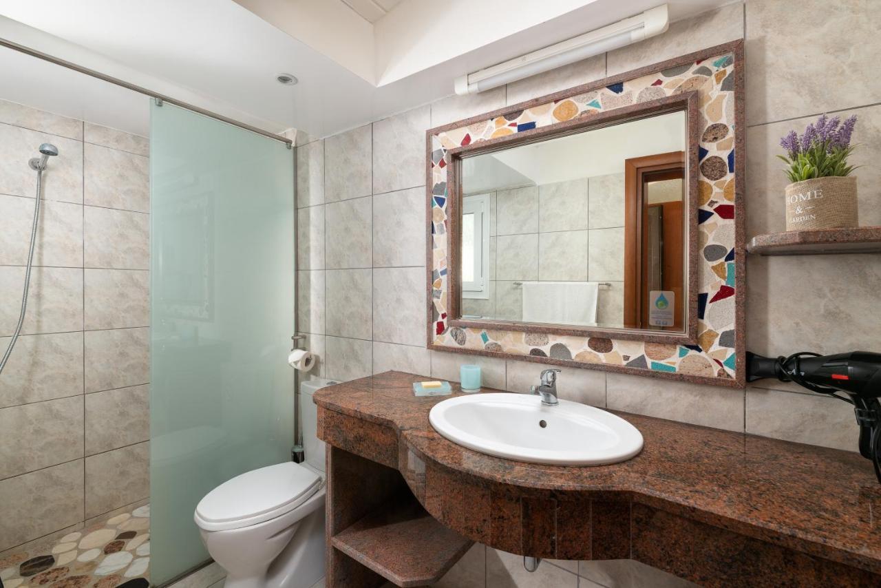 Elefteria Apts & Suites Kolymbia Eksteriør billede