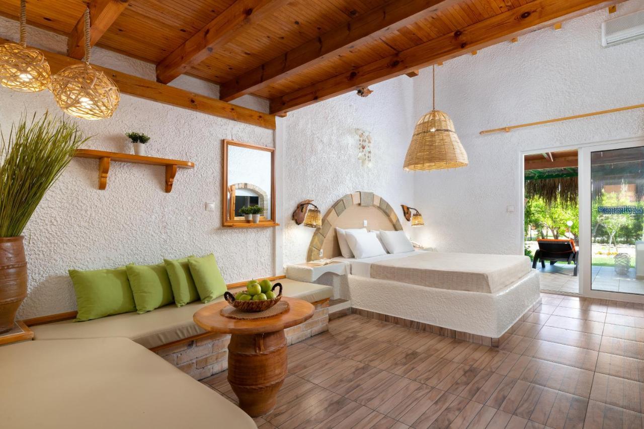 Elefteria Apts & Suites Kolymbia Eksteriør billede