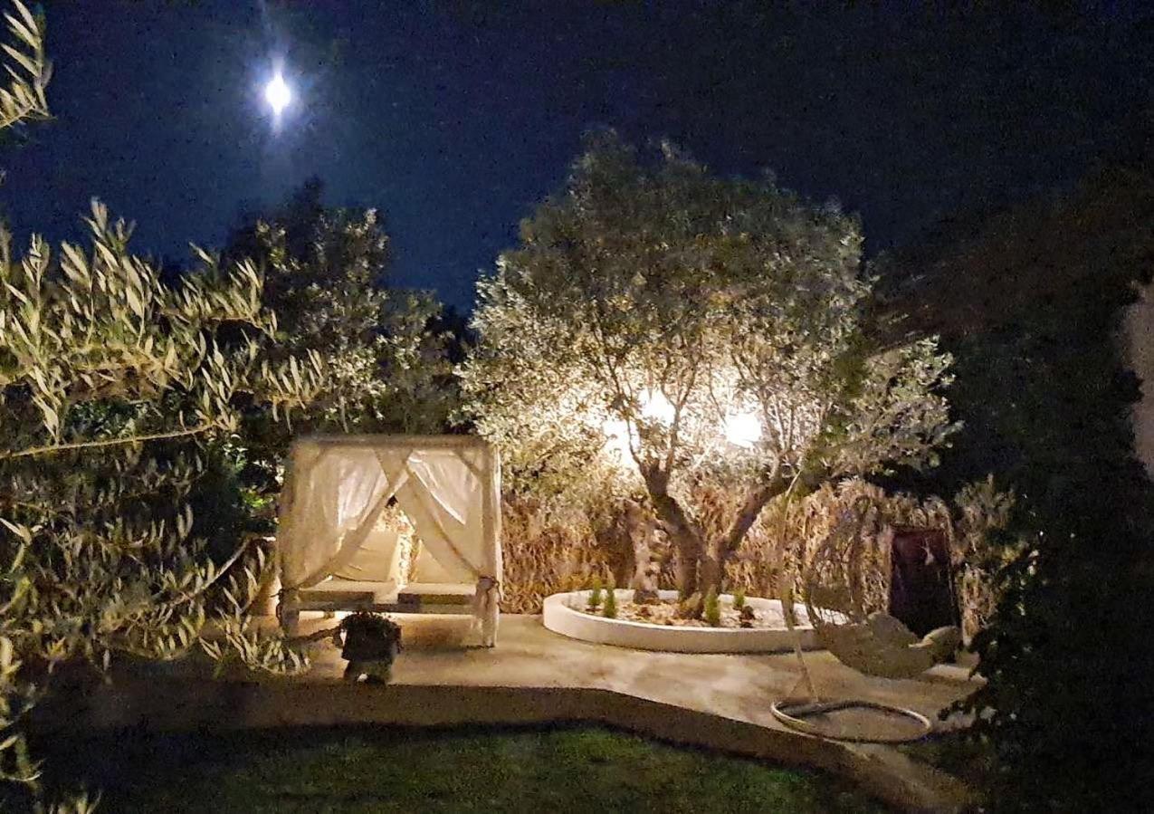 Elefteria Apts & Suites Kolymbia Eksteriør billede