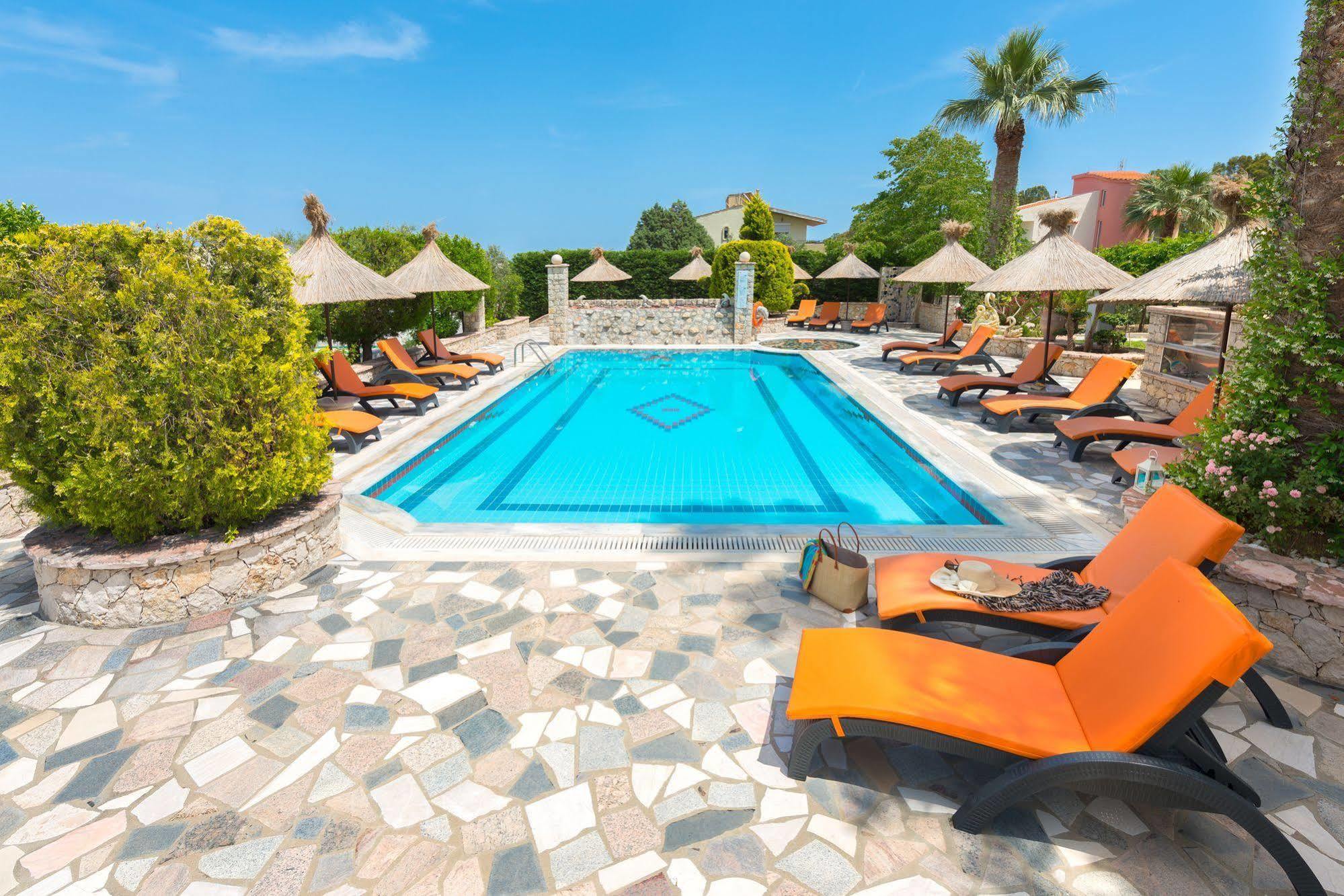 Elefteria Apts & Suites Kolymbia Eksteriør billede